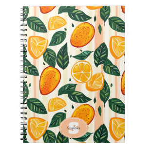 Caderno Espiral Padrão de Fruta de Citros Vibrante com Folhas Verd