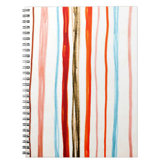 Caderno Espiral Padrão de Linhas Vermelhas. Ilustração de Traço Ho