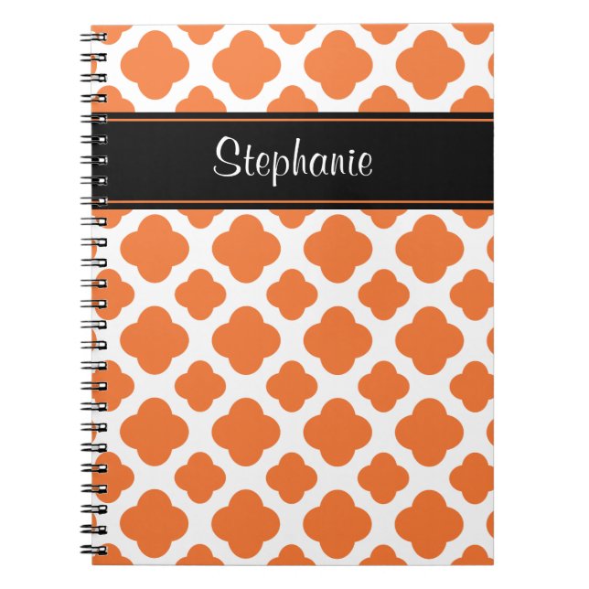 Caderno Espiral Padrão de Quatrefoil Laranja e Branco (Frente)