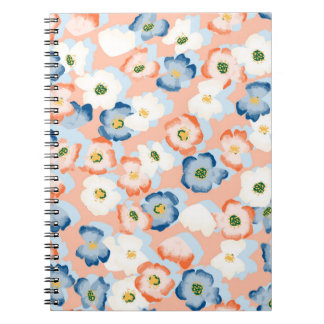 Caderno Espiral Padrão sem costura com flores em um estilo aquoso