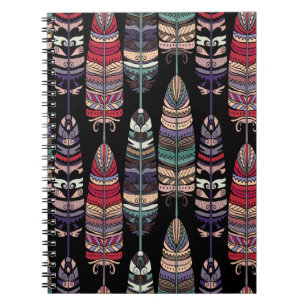 Caderno Espiral Padrão sem costura com penas de aves. Arte tribal