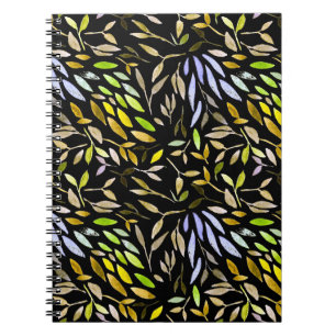 Caderno Espiral Padrão uniforme de aquarela com folhas coloridas.