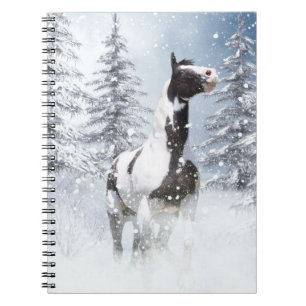 Caderno Espiral Paint horse in snow