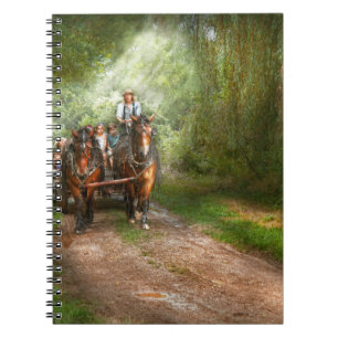 Caderno Espiral País - Cavalo - O passeio de carroça de feno
