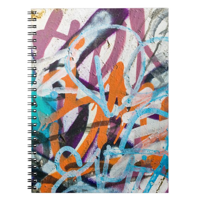 Caderno Espiral Parede de concreto, textura granulada. (Frente)