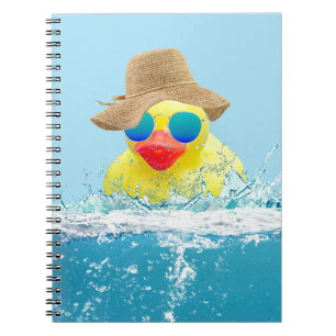 Caderno Espiral Pato Amarelo com Óculos Solares na Água