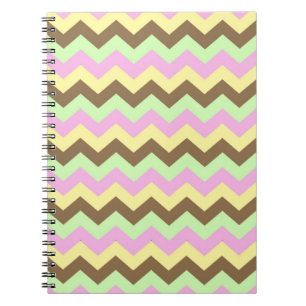 Caderno Espiral Patrulha Zigzag (groen, roze, geel en bruin)