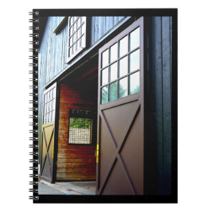 Caderno Espiral Perspectiva da Porta do Barn