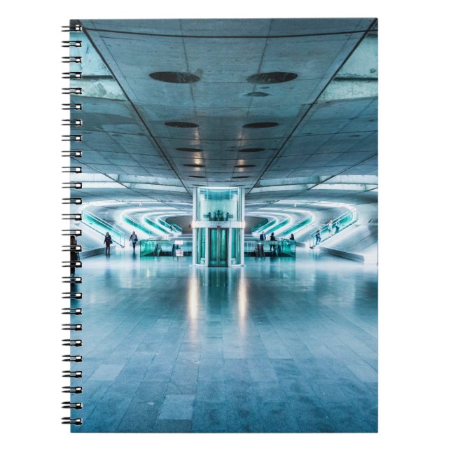 CADERNO ESPIRAL PESSOAS CAMINHANDO NO TÚNEL (Frente)