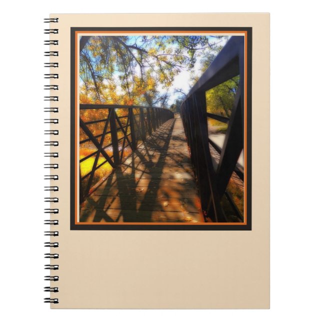 Caderno Espiral Ponte de outono (Frente)