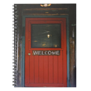 CADERNO ESPIRAL PORTA FECHADA DE MADEIRA VERMELHA