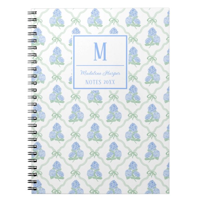 Caderno Espiral Preppy Trellis Bow Blue & Green Hydrangeas Monogra (Frente)