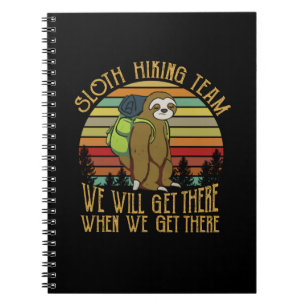 Caderno Espiral Presente de Camper   Vintage Sloth Hiking Team Ani