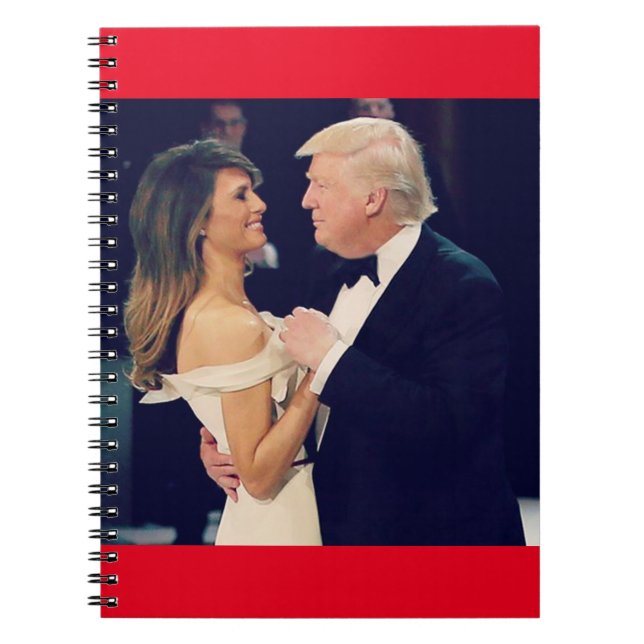 Caderno Espiral Presidente Trump e Melania Dancing (Frente)