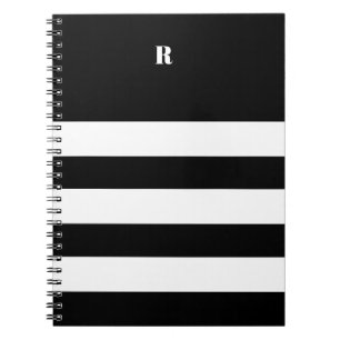 Caderno Espiral Preto e Branco Personalizado com Strike