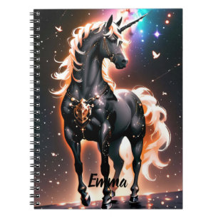Caderno Espiral Preto Unicorn com Script Dourado de Nome Personali