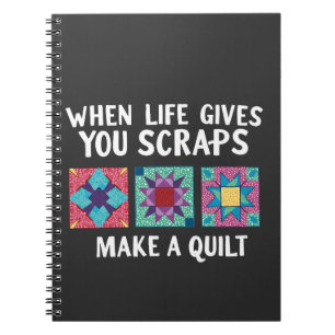 Caderno Espiral Quando a vida te dá restos fazem um tricô de colch