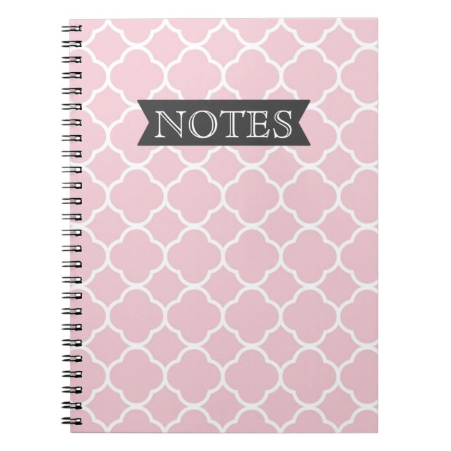 Caderno Espiral Quatrefoil cor-de-rosa bonito (Frente)