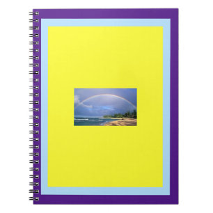 Caderno Espiral Rainbow em um notebook Spiral Photo Album