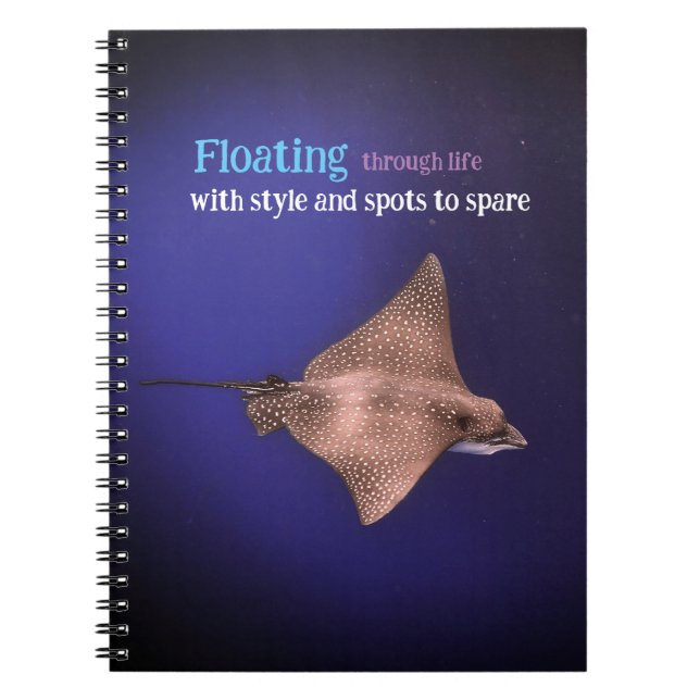 Caderno Espiral Raio-da-águia em águas submarinas (Frente)