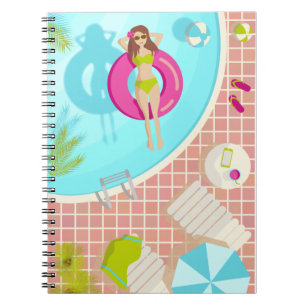 Caderno Espiral Rapariga de natação na praia de verão de biquíni