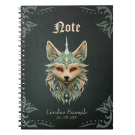 Caderno Espiral Raposa mística com olhos vermelhos perfurantes.