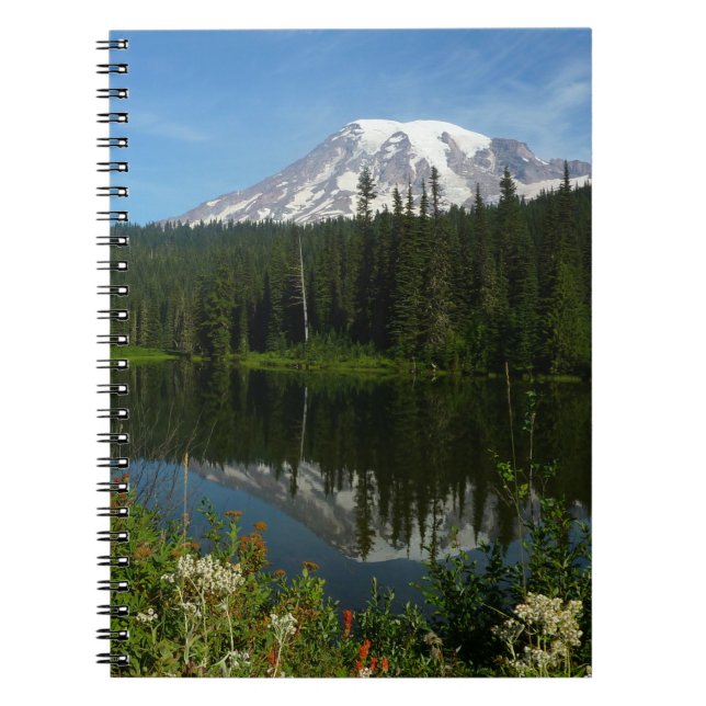 Caderno Espiral Reflexo do Lago Monte Rainier com Flores Silvestre (Frente)