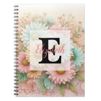 Caderno Espiral Renda monograma floral rosas brancas margaridas az