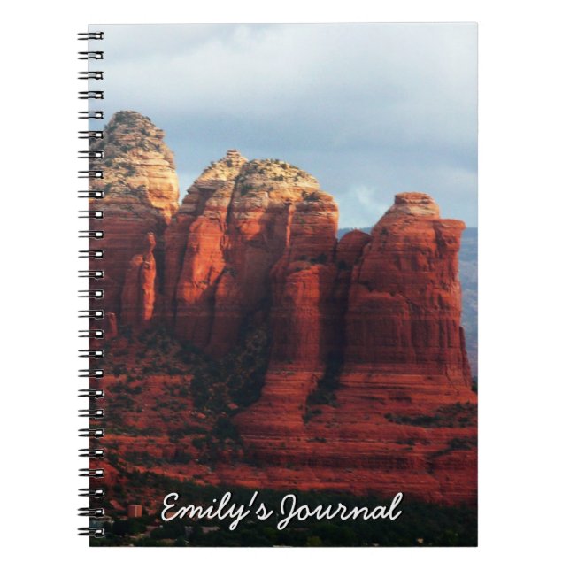 Caderno Espiral Rocha Pote de café nublado em Sedona Arizona (Frente)