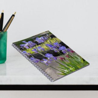 Caderno Espiral Roxo-Arbordado Irrita