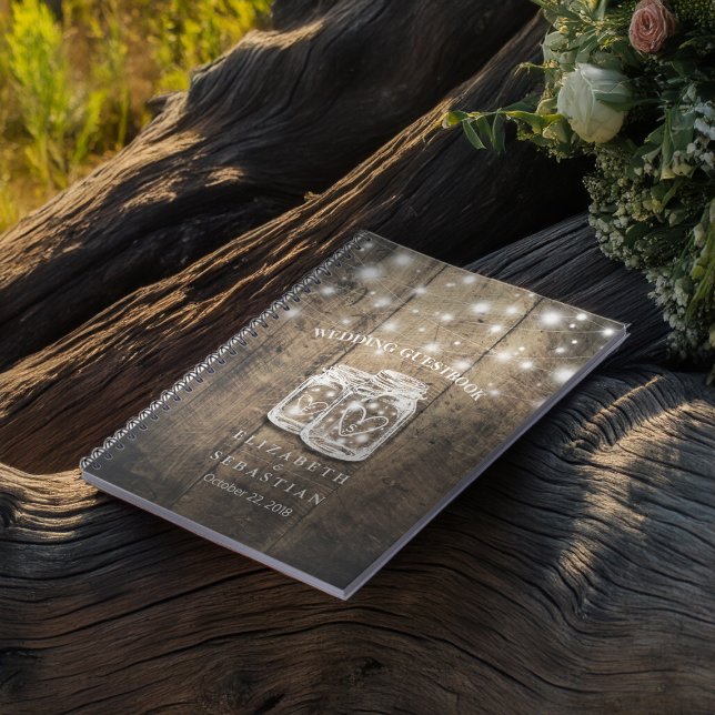 Caderno Espiral Rustic Wood and Mason Jar Lights Weding Guestbook (Criador carregado)