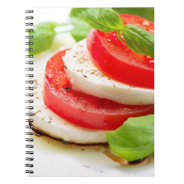 Caderno Espiral Salada de Caprese. Fatias do tomate e da mussarela (Frente)