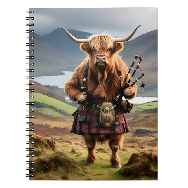 Caderno Espiral Scottish Highland Cow Bagpiper, (Frente)