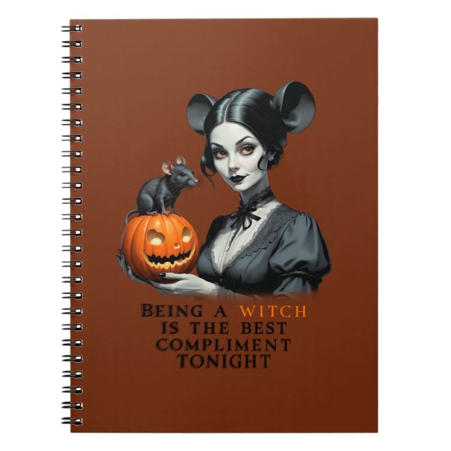 Caderno Espiral Ser bruxa é o melhor elogio esta noite. (Frente)