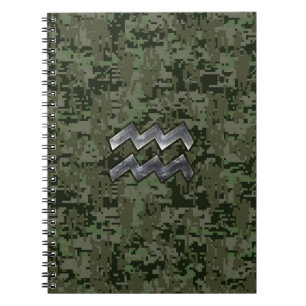 Caderno Espiral Símbolo Aquarius Zodiac no camo digital verde-oli