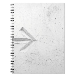 Caderno Espiral Sinal de seta para a direita na parede