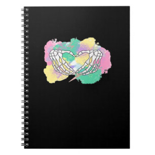 Caderno Espiral Skeleton Mãos Coração com Fundo Colorido de Abstra