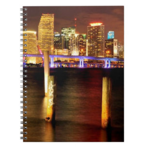 Caderno Espiral Skyline na noite, Florida de Miami