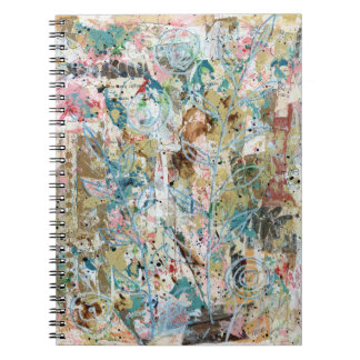 Caderno Espiral Spiral notebook with mixed media floral artwork.