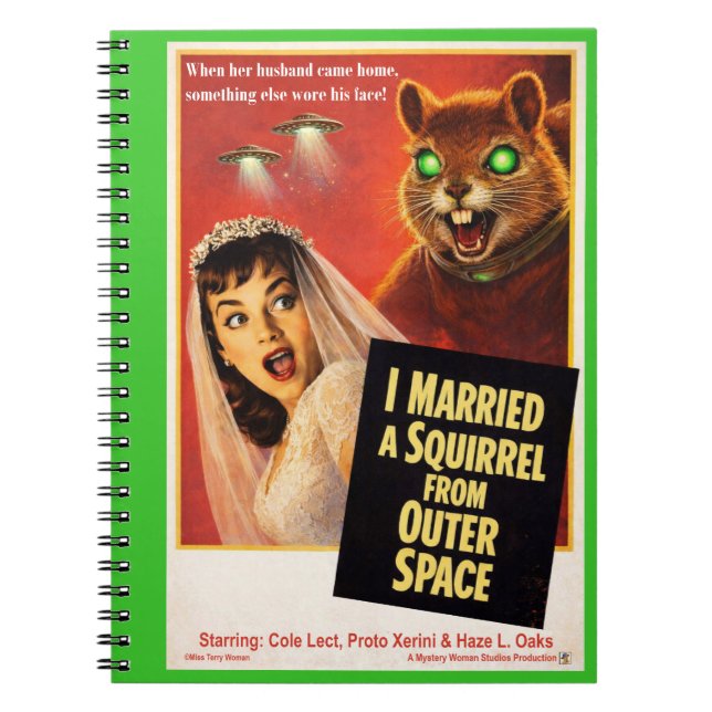 Caderno Espiral Squirrel from Outer Space (Frente)