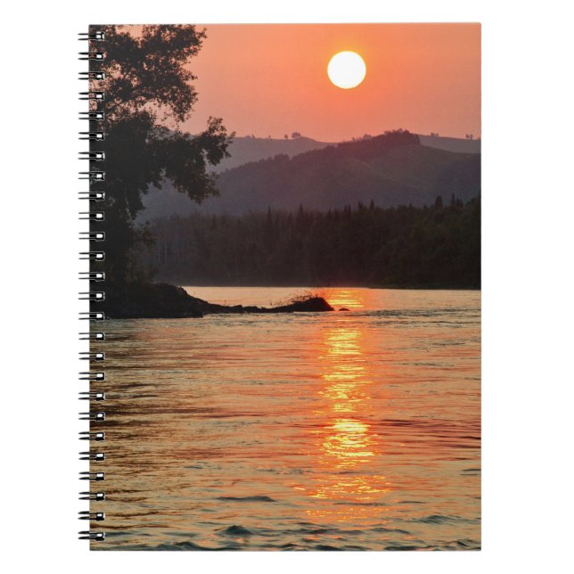Caderno Espiral Stunning Sunrise Over Katun River Photo (Frente)