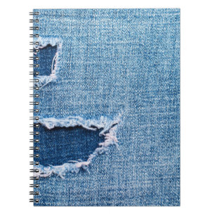 Caderno Espiral Textura do tecido denim rasgada, matizes azuis.