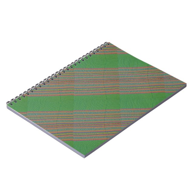 Caderno Espiral Timor hau nia doben furak (Left Side)