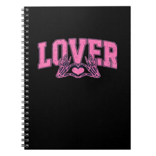 Caderno Espiral Tipo de letra com mãos esqueléticas clássicas