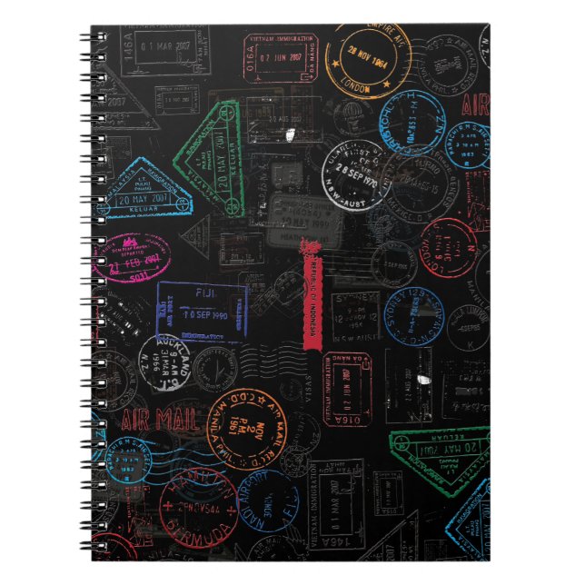 Caderno Espiral Tons Negros Viajando Carimbos De Pasport. (Frente)