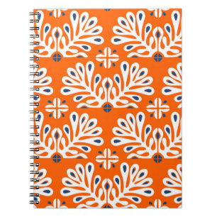Caderno Espiral Tradição escandinava: Mosaico Floral Étnico.