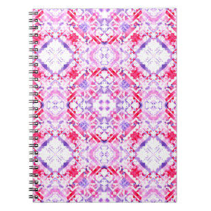 Caderno Espiral Tribal seamless pattern. Hand-painted grunge water