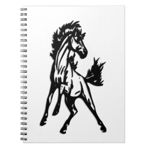 Caderno Espiral Um cavalo saltitante alegre na natureza