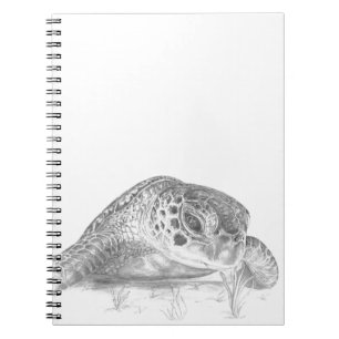 Caderno Espiral Uma tartaruga de mar verde no Grayscale