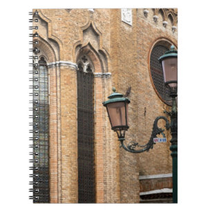 Caderno Espiral Veneza, Veneto, Itália - Um posto de lâmpadas está